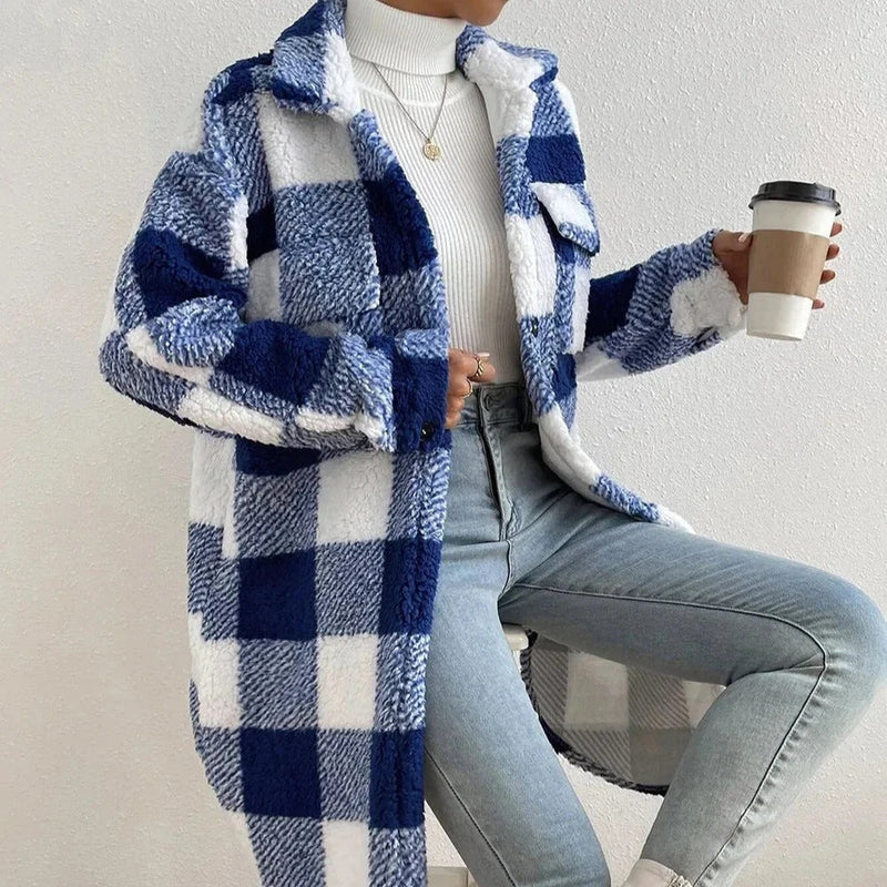Gracefully Styled Coat for Any Occasion