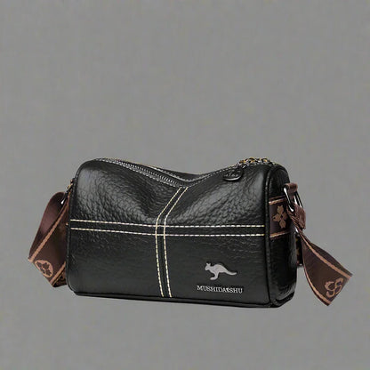 Well Tailored Bag with a Graceful Silhouette