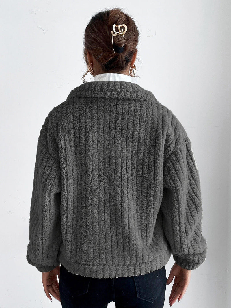 Elegantly Styled Jacket for Everyday Wear