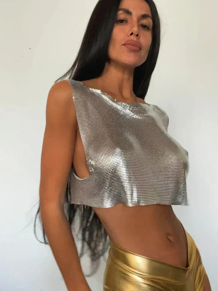 Effortlessly Elegant Top with a Timeless Design