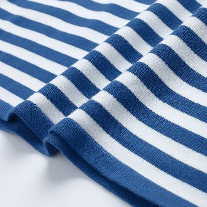 Beautifully Finished Top in a Timeless Design