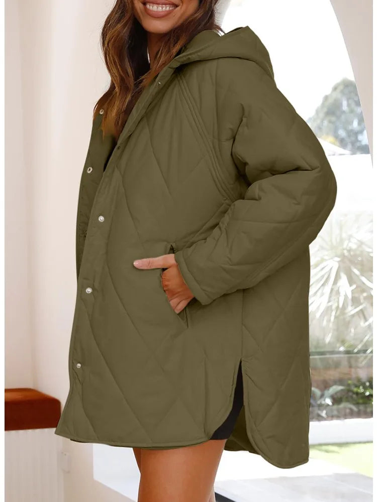 Well Tailored Coat with a Graceful Silhouette