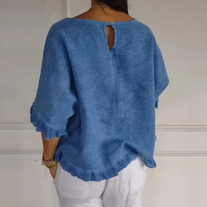 Classic Vintage Blouse with a Flattering Fit