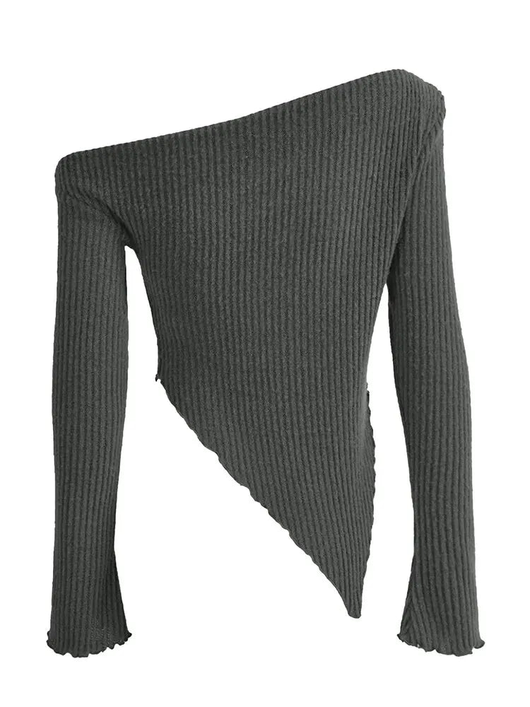 Classic Vintage Top with a Flattering Fit