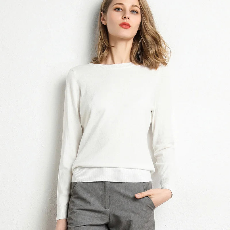 Elegantly Styled Pullover for Everyday Wear