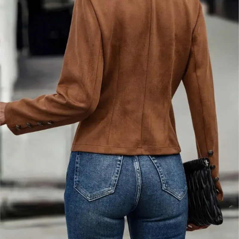 Sophisticated Coat with a Clean Classic Look