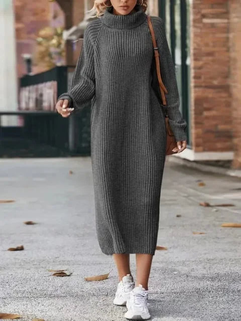 Well Tailored Sweater with a Graceful Silhouette
