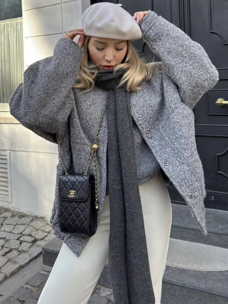Gracefully Styled Coat for Any Occasion