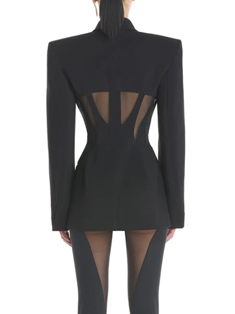 Well Tailored Garment with a Graceful Silhouette