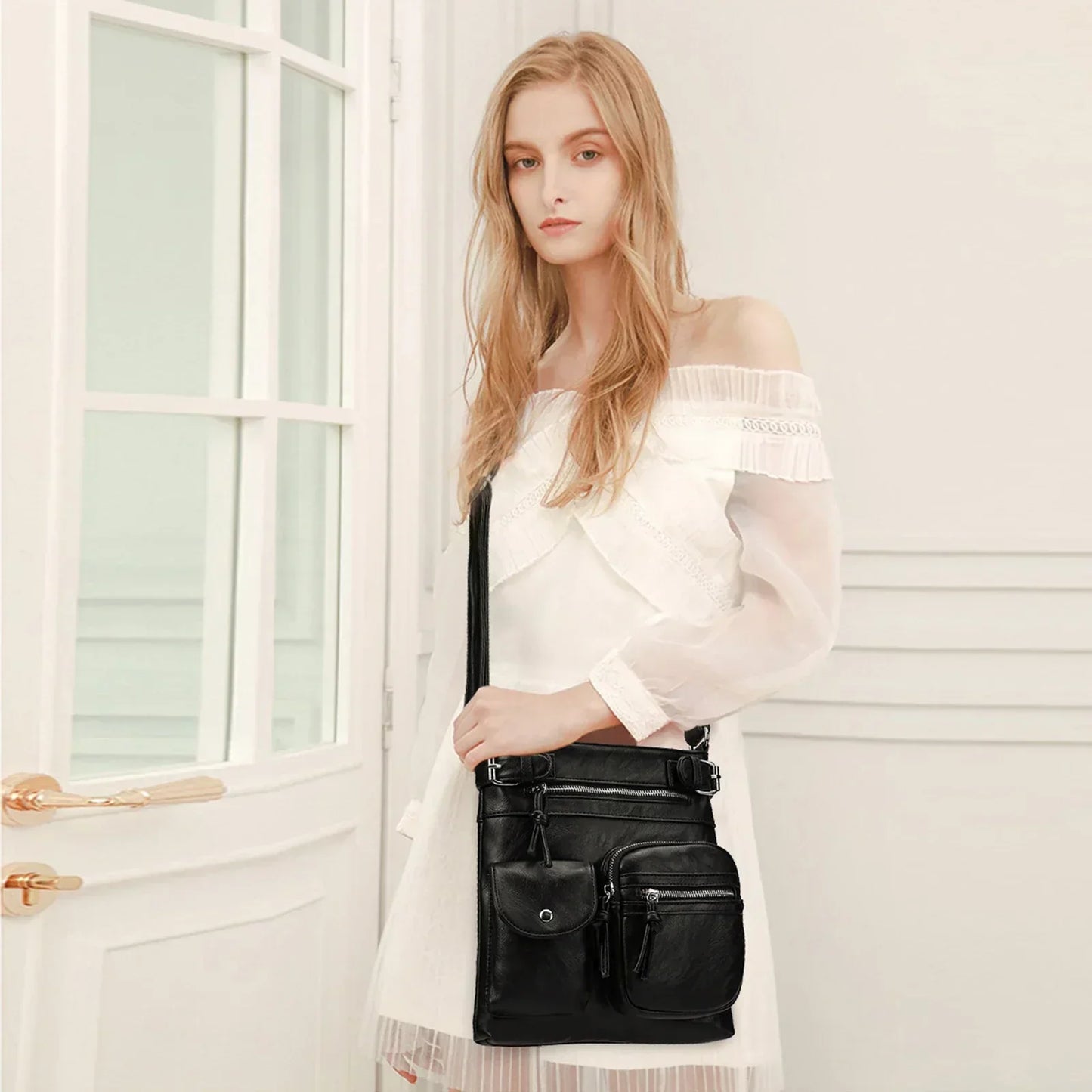Gracefully Styled Bag for Any Occasion