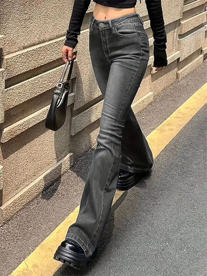 Sophisticated Garment with a Clean Classic Look