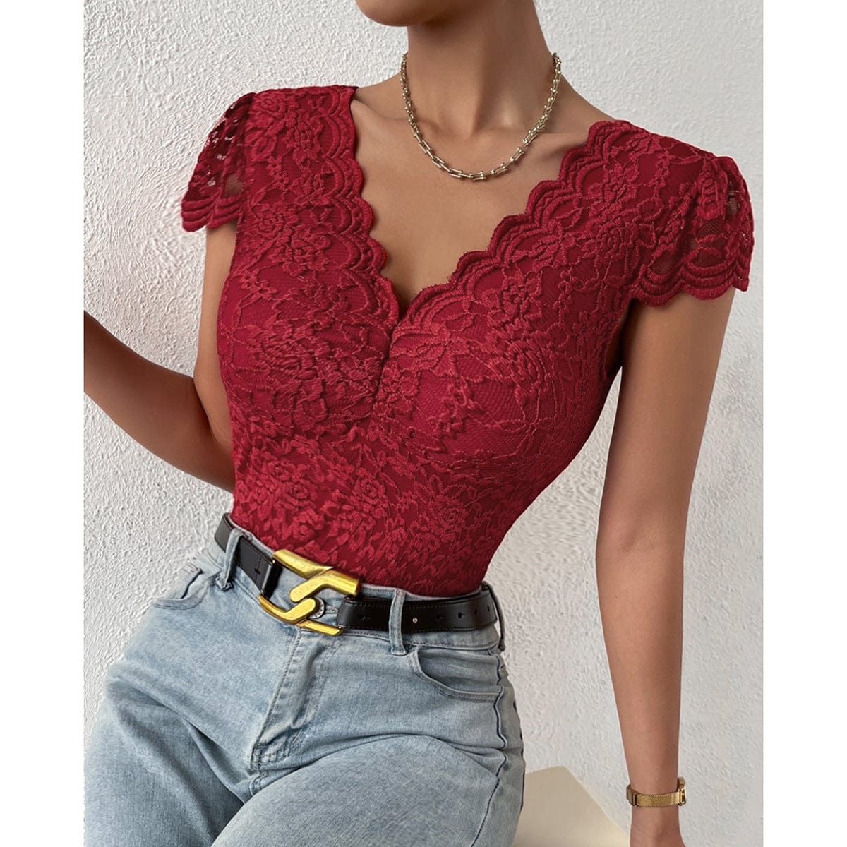 Well Tailored Garment with a Graceful Silhouette
