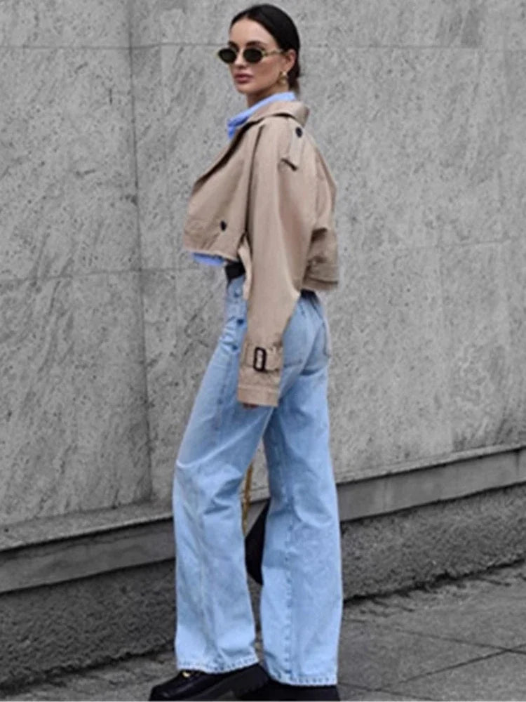 Gracefully Styled Jacket for Any Occasion