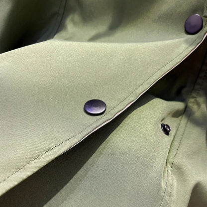 Effortlessly Elegant Coat with a Timeless Design