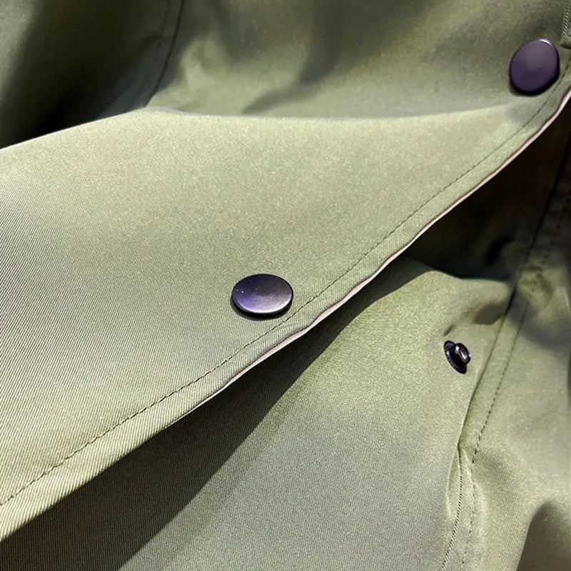Effortlessly Elegant Coat with a Timeless Design