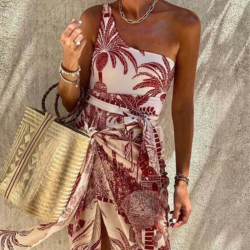 Beautifully Finished Garment in a Timeless Design