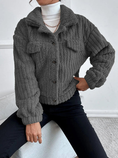 Elegantly Styled Jacket for Everyday Wear