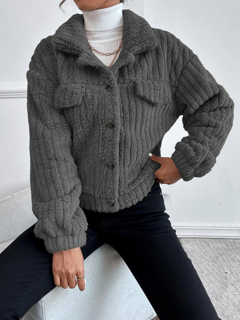 Elegantly Styled Jacket for Everyday Wear