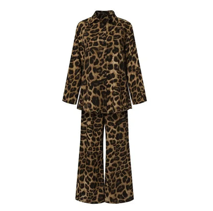 Well Tailored Trousers with a Graceful Silhouette