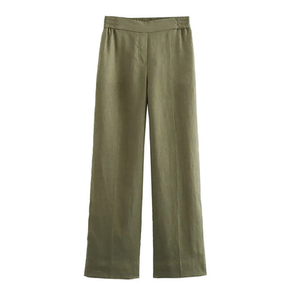 Beautifully Finished Garment in a Timeless Design