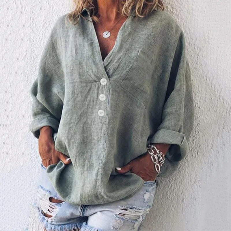 Classic Vintage & Enduringly Stylish Blouse