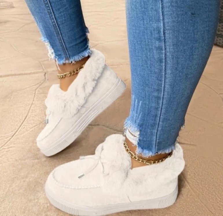 Graceful Orthopedic Boots for Modern Look