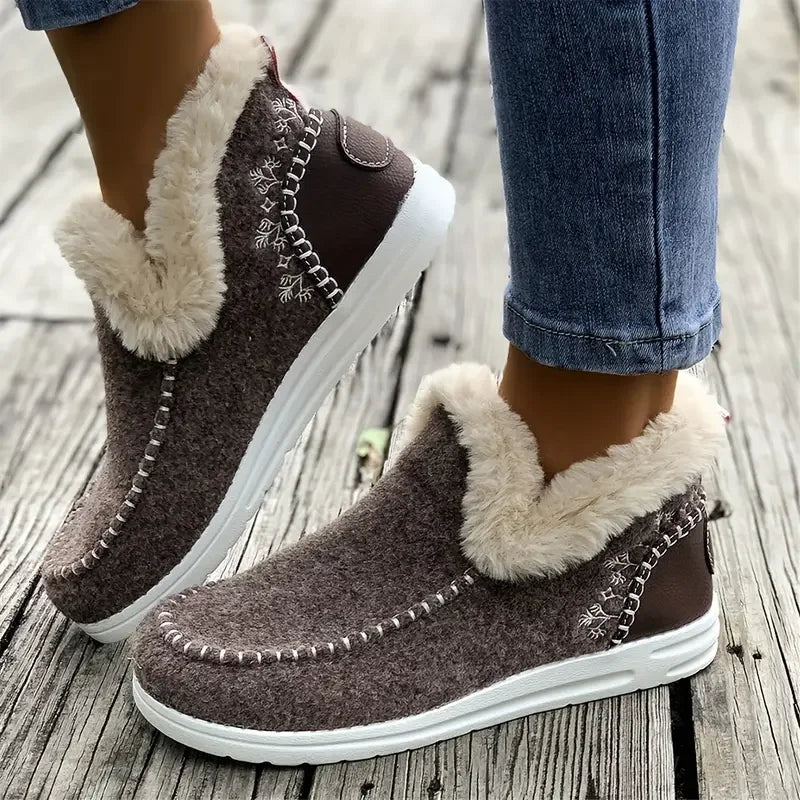 Graceful Orthopedic Boots for Modern Look
