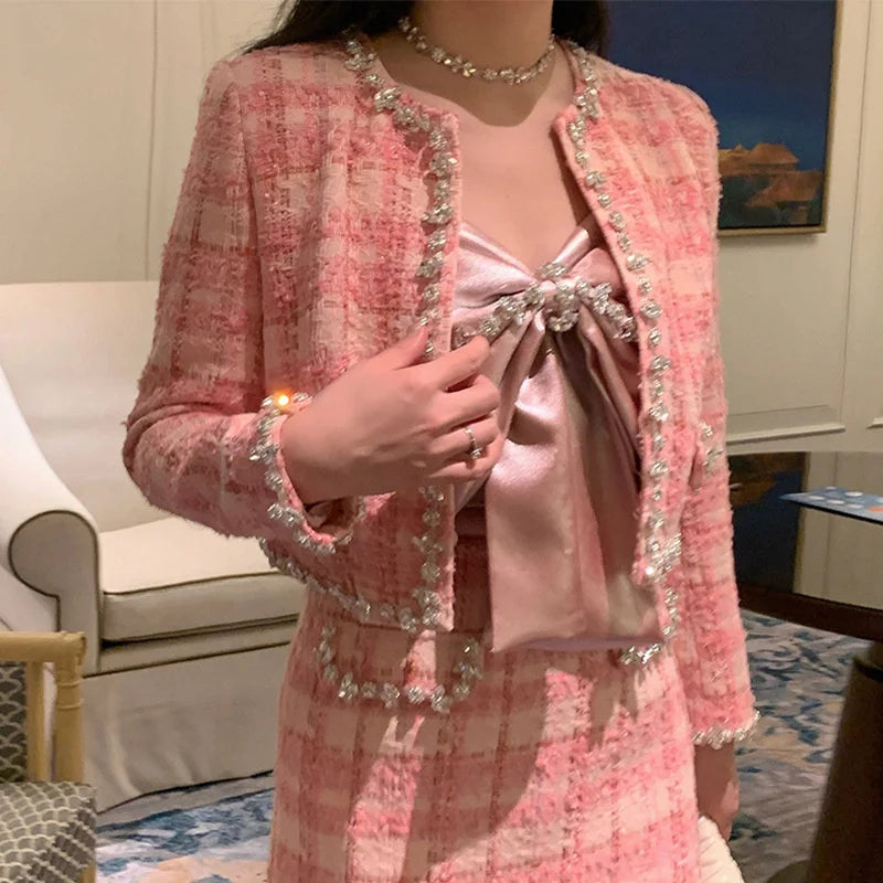 Beautifully Finished Garment in a Timeless Design