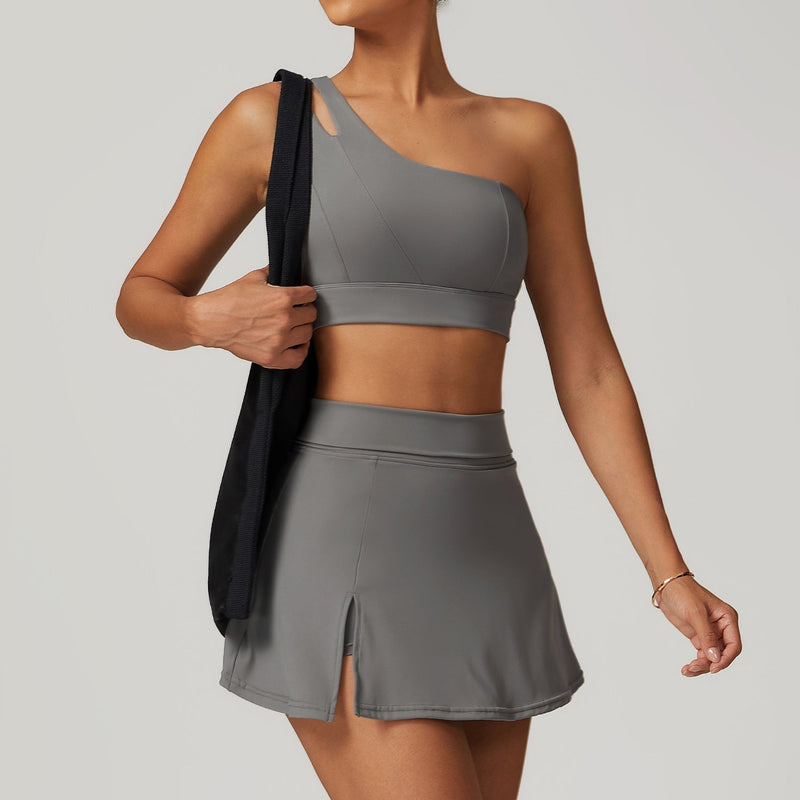 Classic Vintage & Enduringly Stylish Garment
