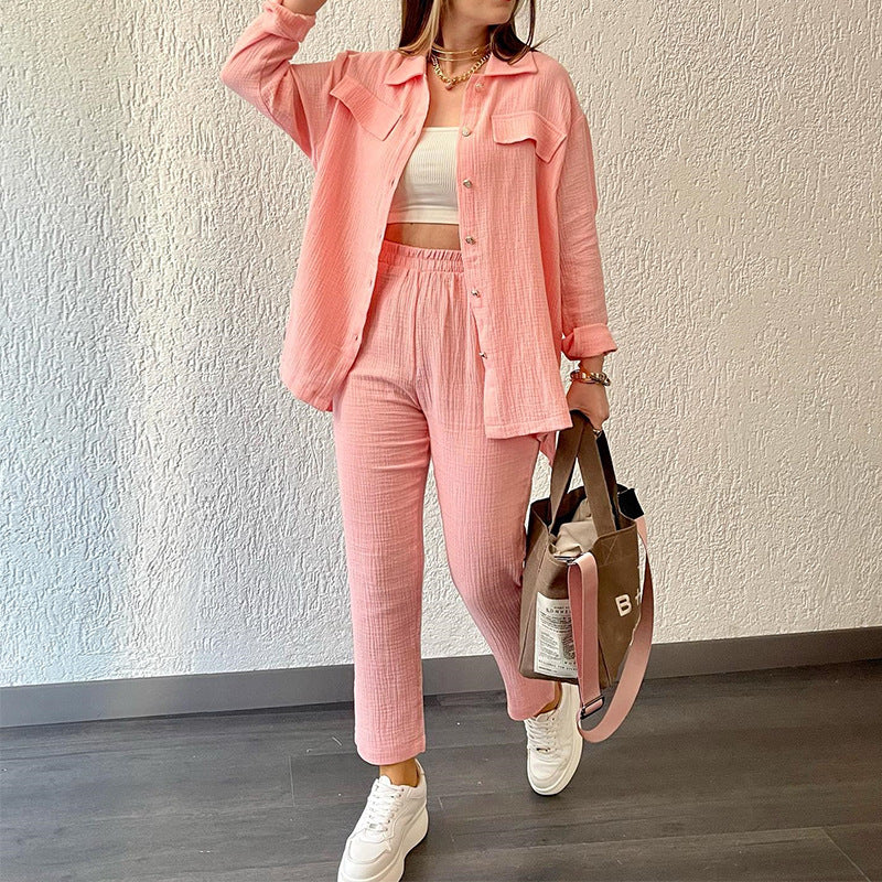Sophisticated Trousers with a Clean Classic Look