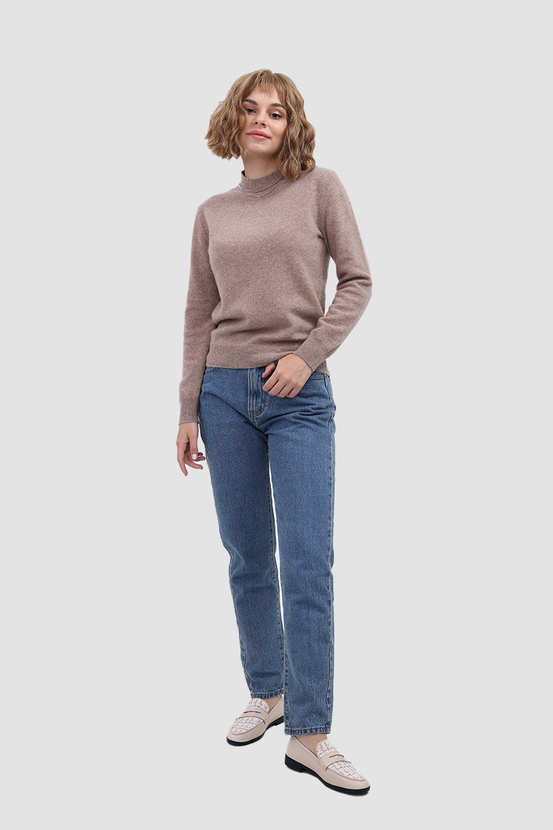 Beautifully Crafted Sweater in a Classic Style