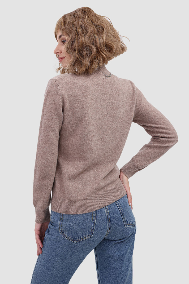 Beautifully Crafted Sweater in a Classic Style