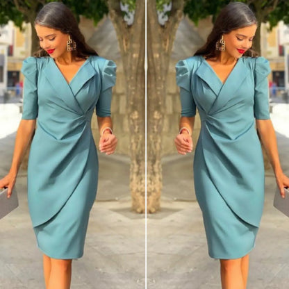 Classic Vintage & Enduringly Stylish Dress