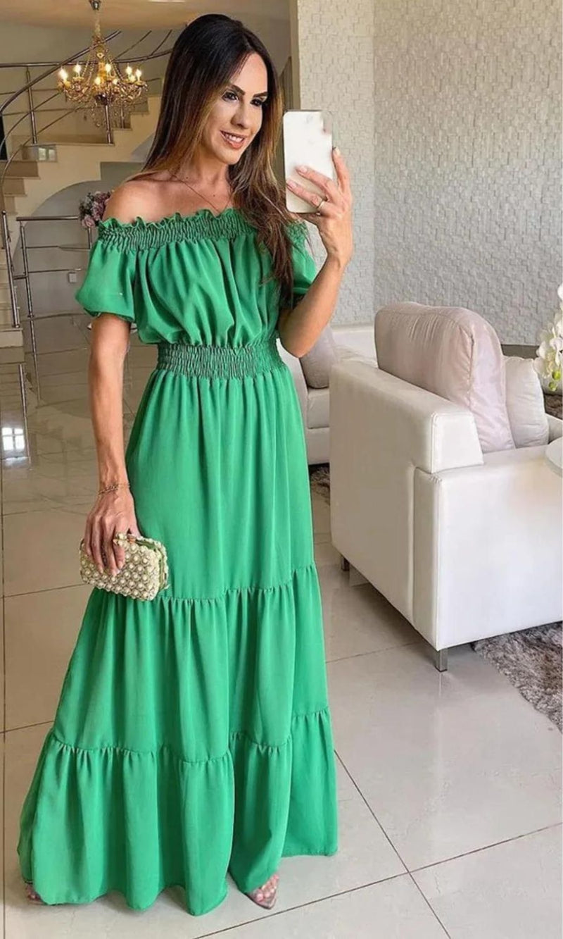 Sophisticated Dress with a Clean Classic Look