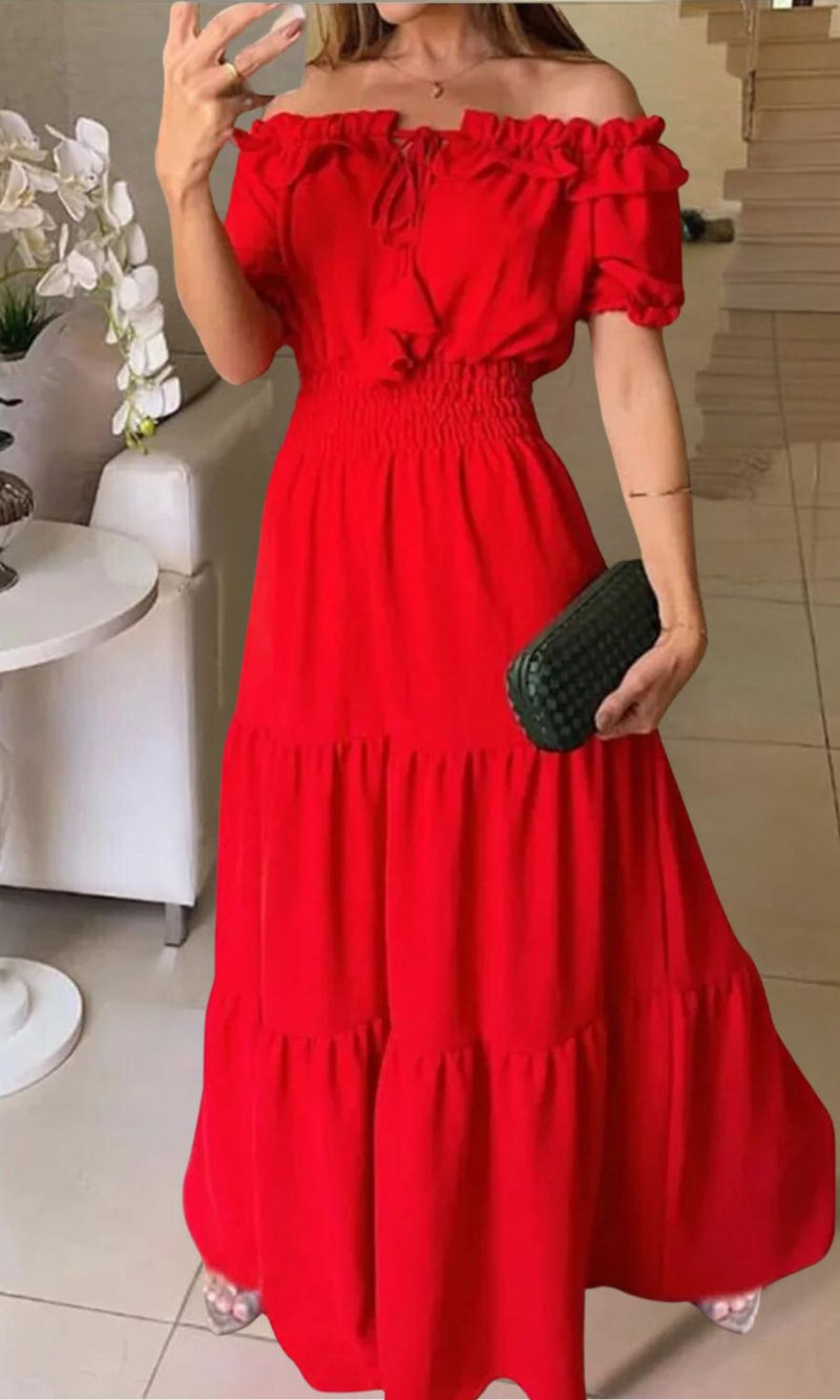 Sophisticated Dress with a Clean Classic Look