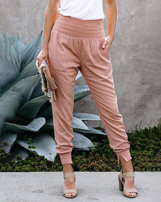 Gracefully Styled Pants for Any Occasion