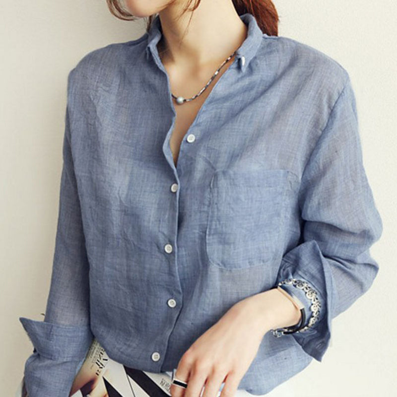 Sophisticated Blouse with a Clean Classic Look