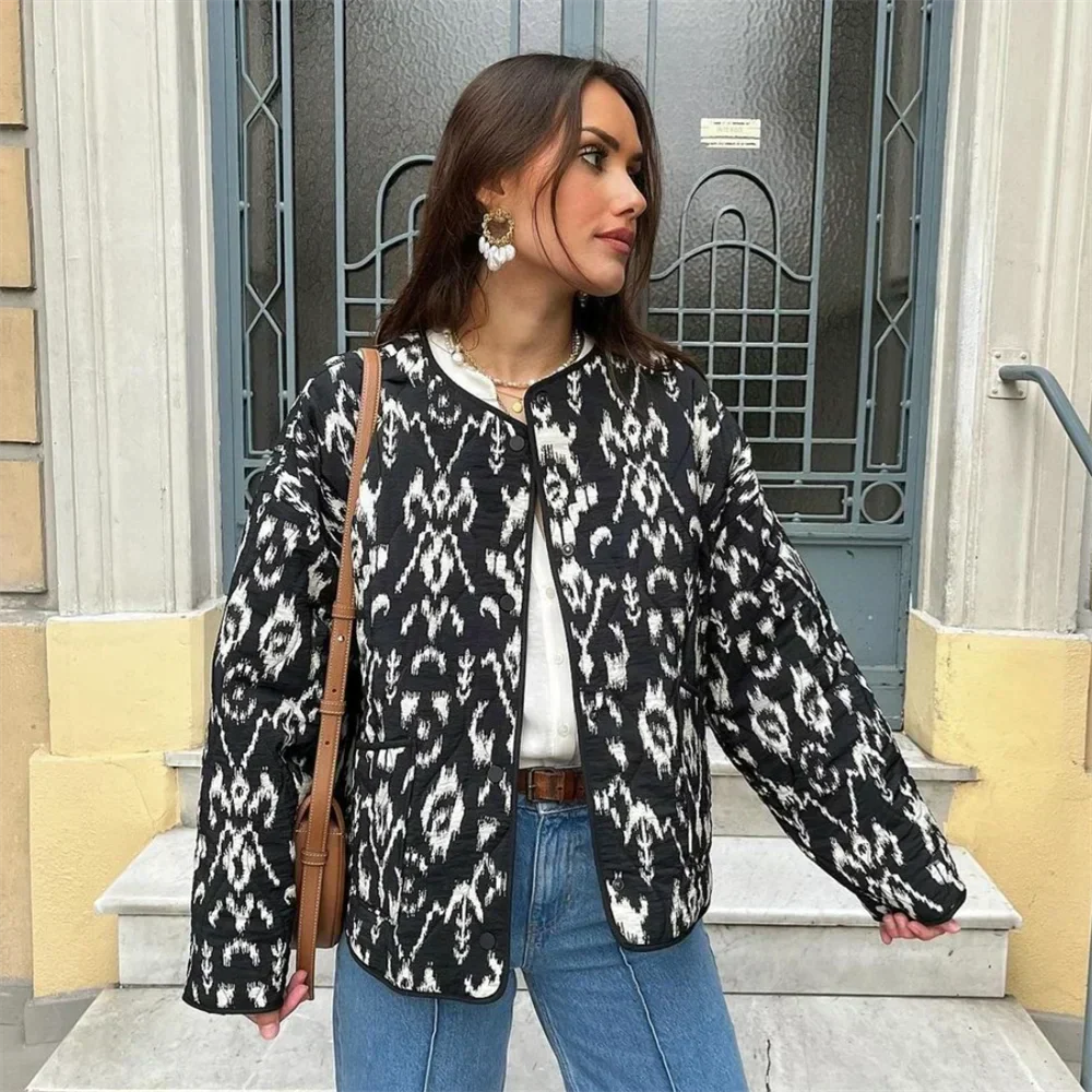 Sophisticated Jacket with a Clean Classic Look