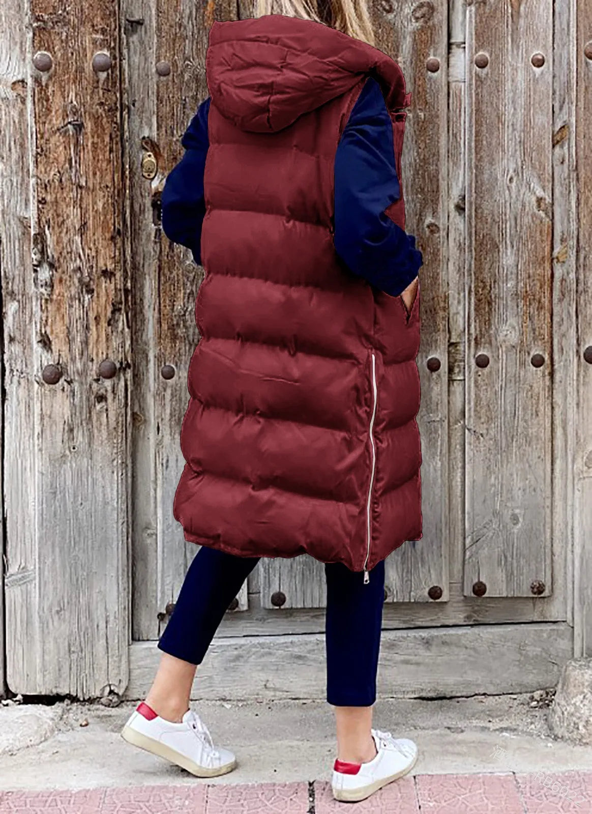 Beautifully Finished Coat in a Timeless Design