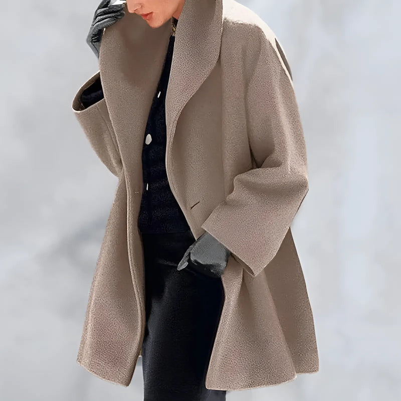 Gracefully Styled Jacket for Any Occasion