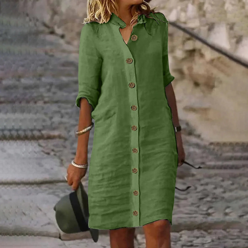 Well Tailored Dress with a Graceful Silhouette