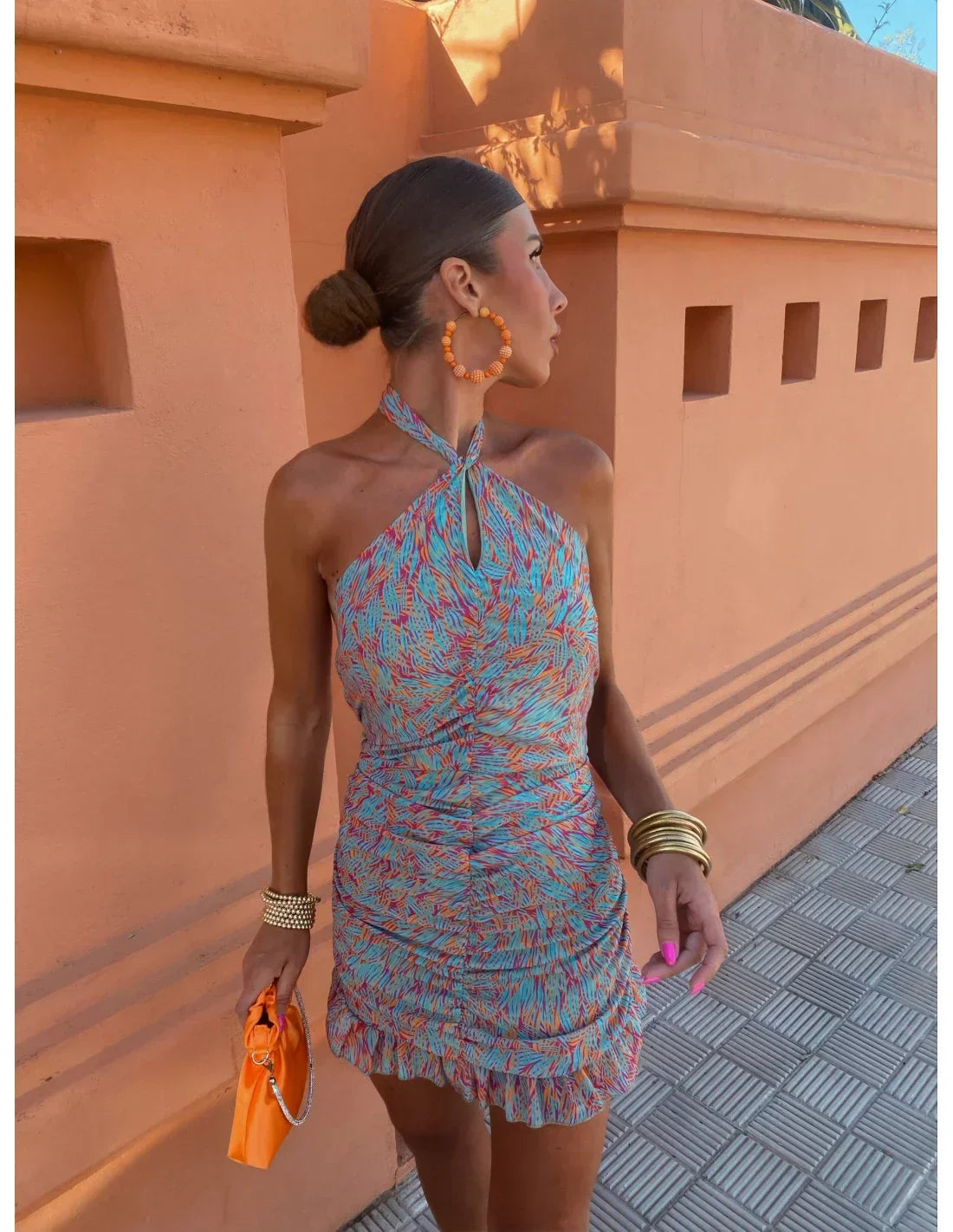 Classic Vintage Dress with a Flattering Fit