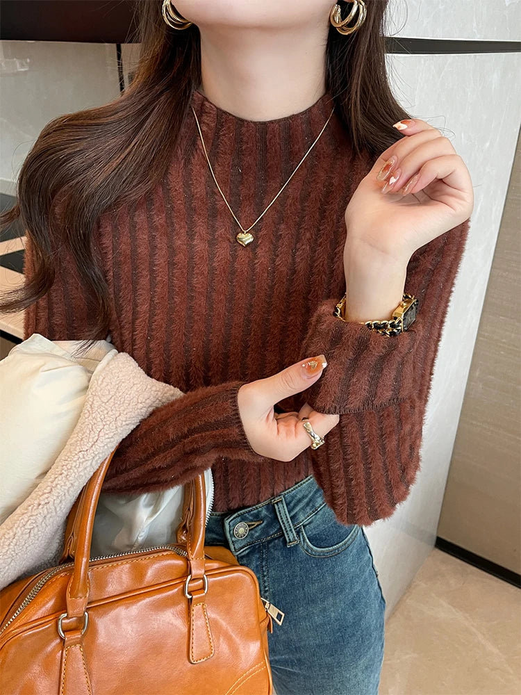 Beautifully Crafted Sweater in a Classic Style
