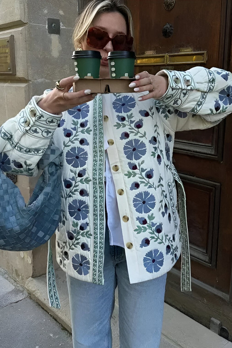 Elegantly Styled Jacket for Everyday Wear