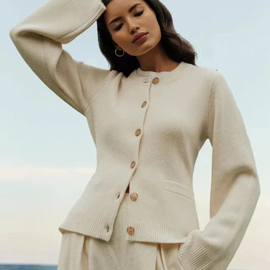 Classic Vintage & Enduringly Stylish Cardigan