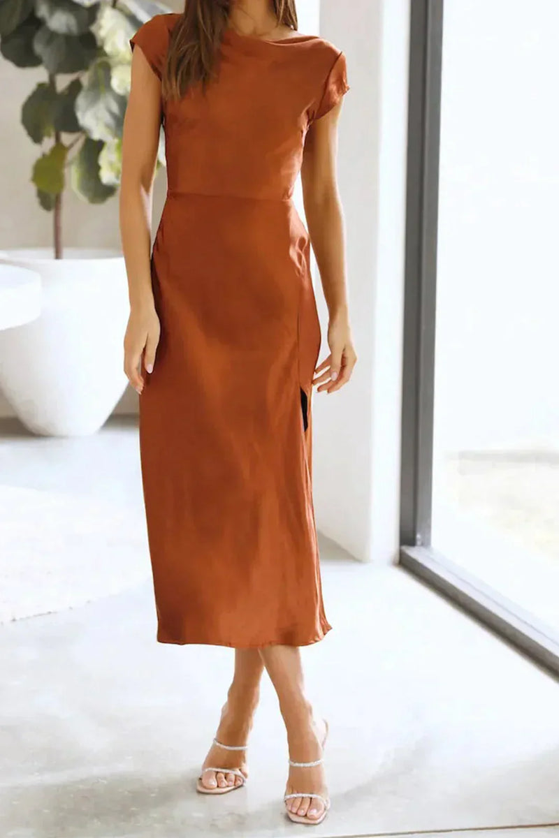 Gracefully Styled Dress for Any Occasion