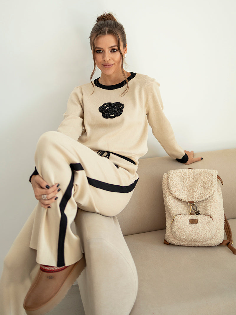 Sophisticated Garment with a Clean Classic Look
