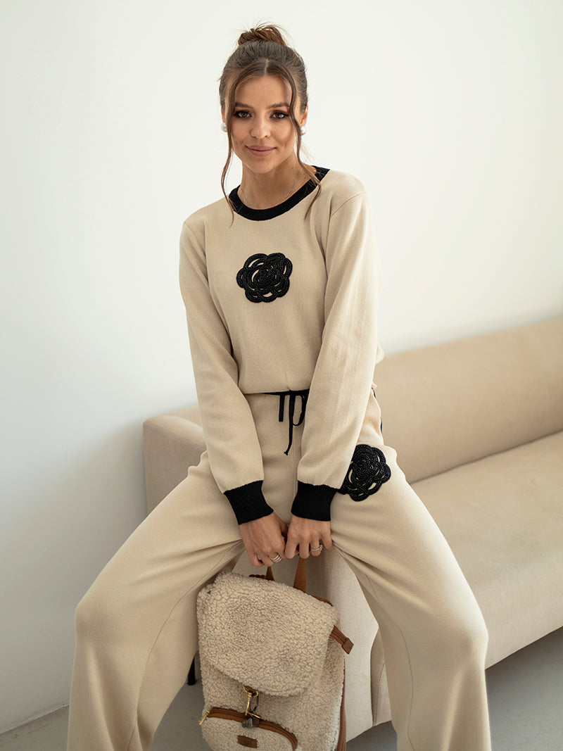 Sophisticated Garment with a Clean Classic Look