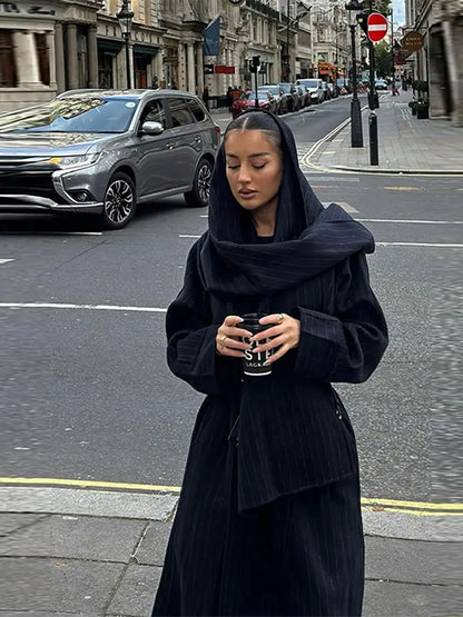 Classic Vintage & Enduringly Stylish Coat