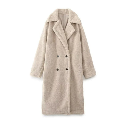 Well Tailored Coat with a Graceful Silhouette